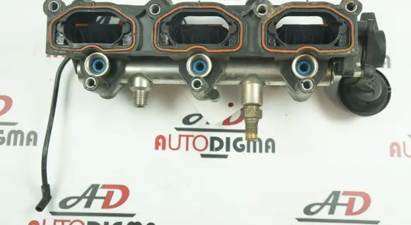 Audi A6 S6 C5 4B Intake manifold 06E133110H