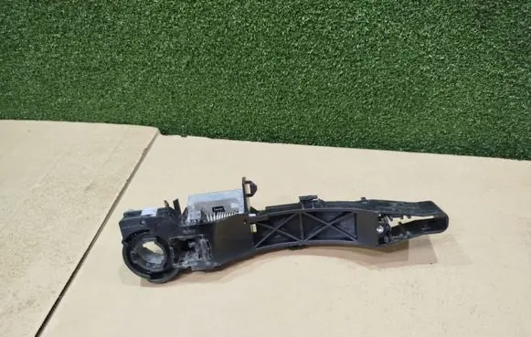 Renault Trafic III (X82) Front door exterior handle 806071150R 806079208R