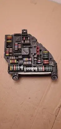 BMW 5 F10 F11 Fuse module 9238195