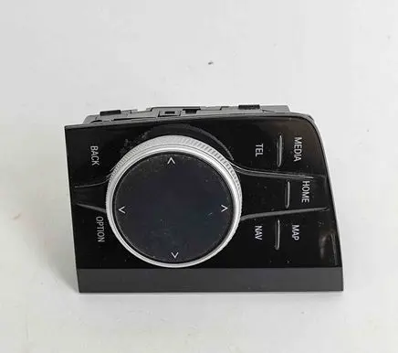 BMW X7 G07 Head unit multimedia control 5A371C8