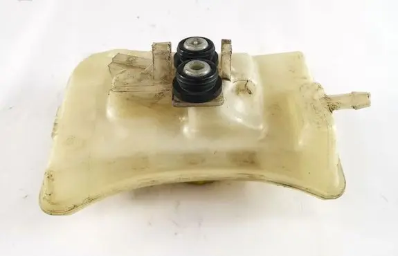 Brake fluid reservoir