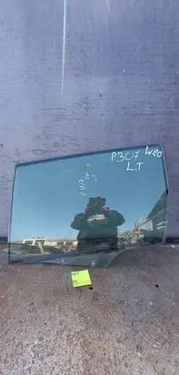 Peugeot 307 Rear door window glass 1212123