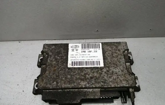 Fiat Punto (176) Engine control unit/module IAW16F33 46545153