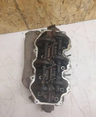 Nissan Terrano Engine head R85E