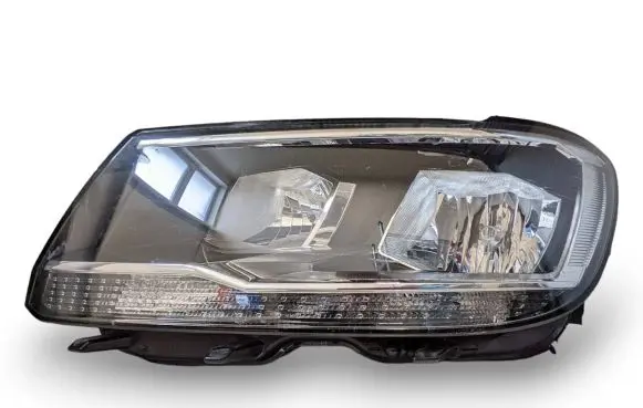 Volkswagen Tiguan Headlight/headlamp 5NB941005B 030110120100