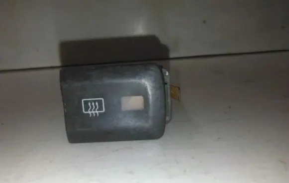 Audi A3 S3 8L Windscreen/window heater switch 8l0941503a