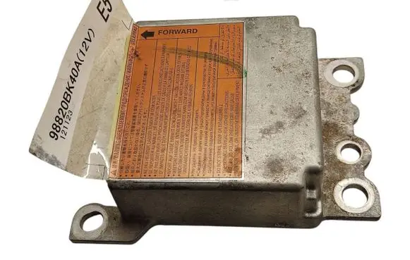 Nissan Qashqai Airbag control unit/module 98820BK40A