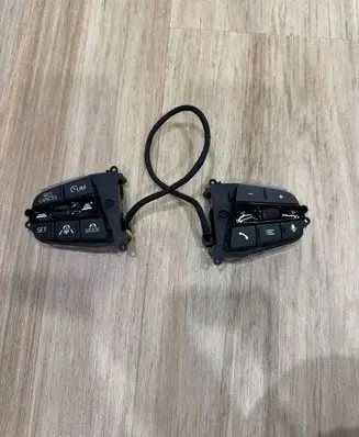 BMW 3 G20 G21 Steering wheel buttons/switches 5A587A7 61315A587A7
