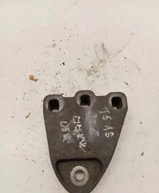 Volkswagen Transporter - Caravelle T5 Other engine bay part 705071