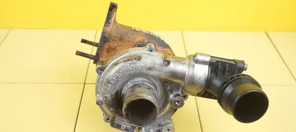 Nissan Qashqai Turbo H821067824 26SP47