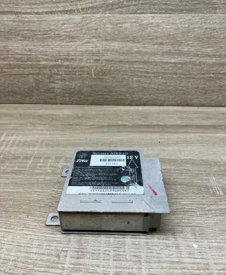 Fiat Punto (188) Airbag control unit/module 46766385 331163