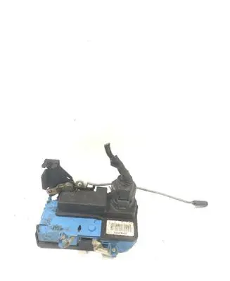 Volvo XC70 Front door lock 30663040