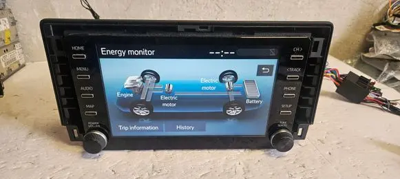 Radio/CD/DVD/GPS head unit