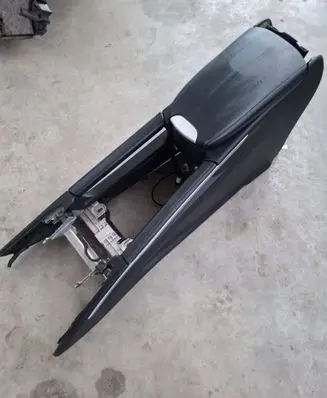 Mercedes-Benz ML W164 Armrest