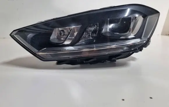 Volkswagen Golf VII Headlight/headlamp 517941031B 90056421