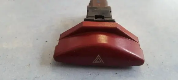Citroen C5 Hazard light switch 96326950