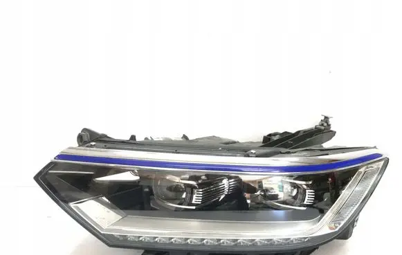 Volkswagen PASSAT B8 Headlight/headlamp 3G1941081F