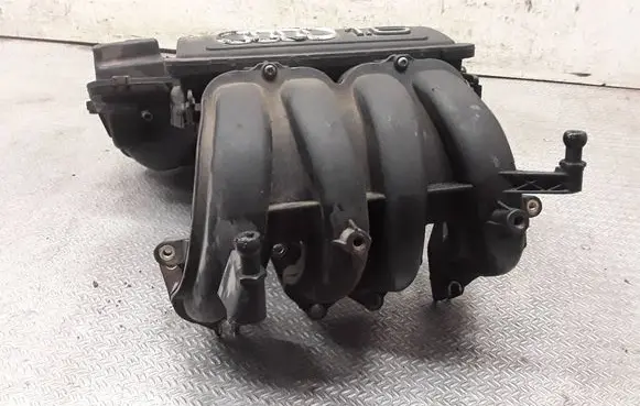 Audi A3 S3 8P Intake manifold 06A133203