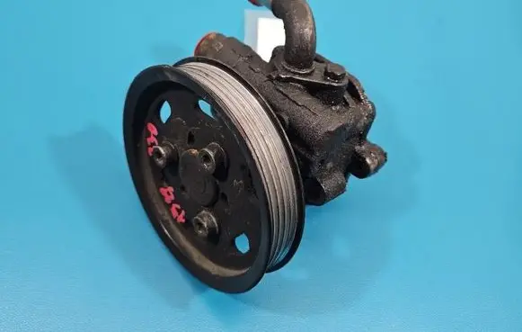 Volkswagen PASSAT B5.5 Power steering pump 8D0145177Q IMPRK1529330