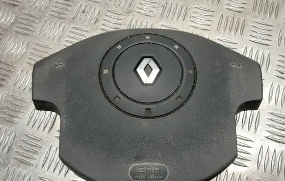 Renault Megane II Steering wheel airbag 8200301513C