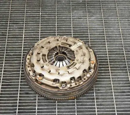 BMW 3 E90 E91 Clutch set kit 7567830 7567831