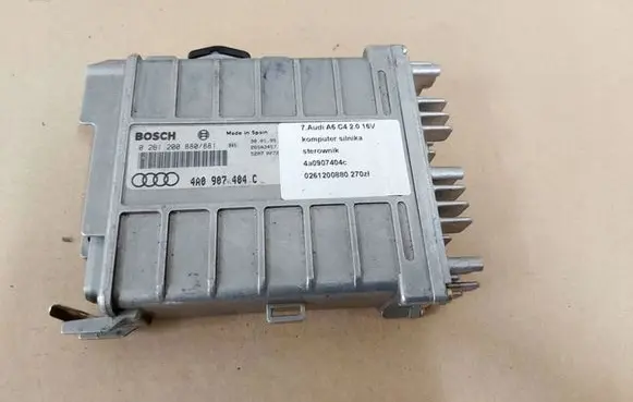Audi A6 S6 C4 4A Engine control unit/module ECU
