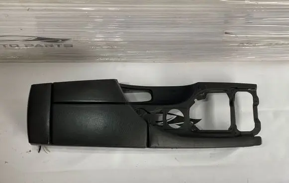 BMW 5 E60 E61 Armrest 7034086