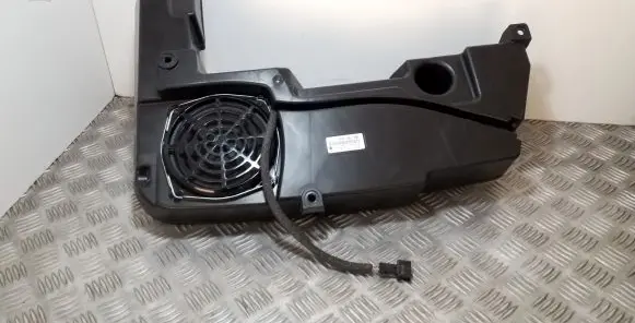 Audi A5 Sportback 8TA Subwoofer speaker 8T8035382