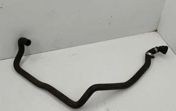 BMW 7 E65 E66 Engine coolant pipe/hose 64218377700