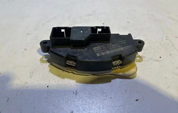 Dodge Challenger Heater blower motor/fan resistor CV378002 50068113 5HL01126607