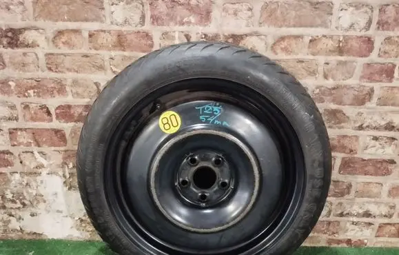 Toyota Avensis T250 R17 spare wheel 