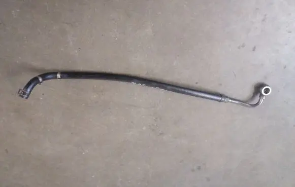 Audi A4 S4 B5 8D Power steering hose/pipe/line