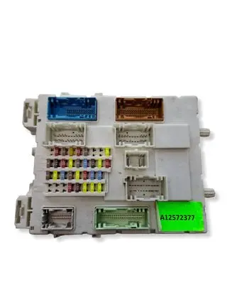 Ford Focus Fuse module BV6N14A073ES
