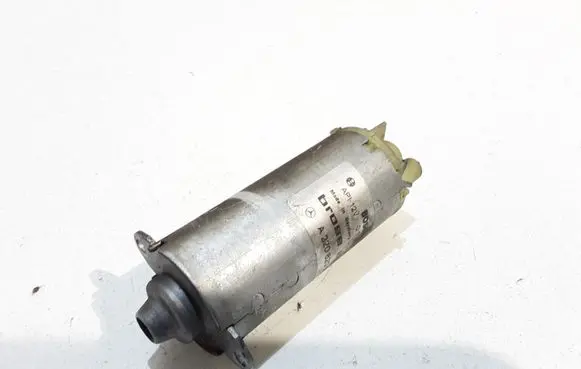 Mercedes-Benz S W221 Seat adjustment motor A2208205042