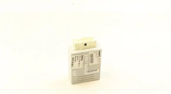 BMW X6 M Air suspension control unit module (rear) 6793163 37146793163