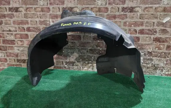 Ford Focus Front arch 