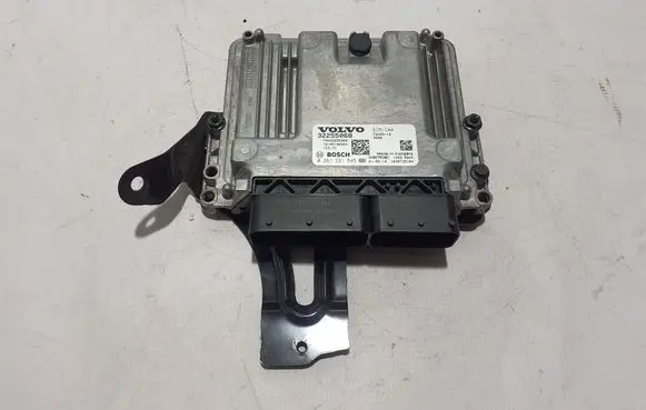 Volvo XC40 Engine control unit/module 32255068