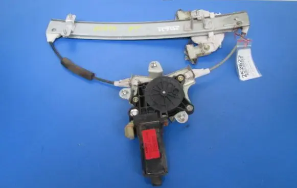 Hyundai Elantra Rear door window regulator with motor