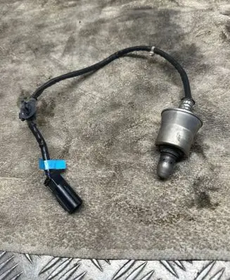 Toyota RAV 4 (XA50) Lambda probe sensor 8946733310 33310
