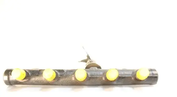 Volvo V70 Fuel main line pipe
