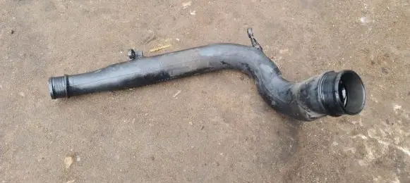 Volvo V70 Intercooler hose/pipe 30647918