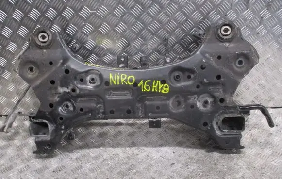 Hyundai Ioniq Engine mounting bracket