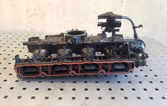 Skoda Yeti (5L) Intake manifold 06J133185DE