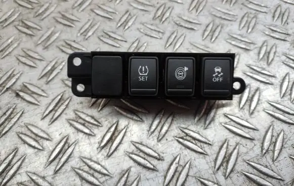 Nissan Juke I F15 Other switches/knobs/shifts 