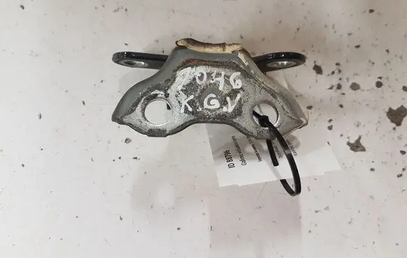 Toyota Avensis T270 Rear door upper hinge