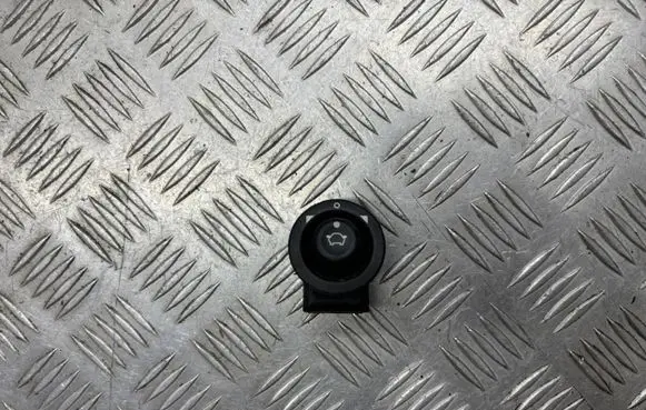 Ford Mondeo MK II Wing mirror switch 93BG17B676BA
