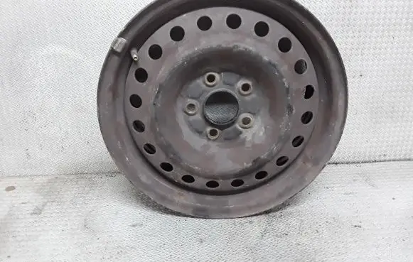 Nissan Almera Tino R16 steel rim 