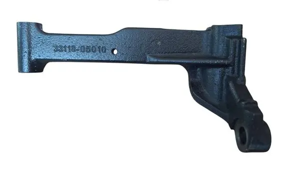 Toyota Avensis T250 Engine mounting bracket 3311805010