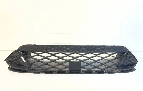 Seat Arona Front bumper lower grill 6F9853667J