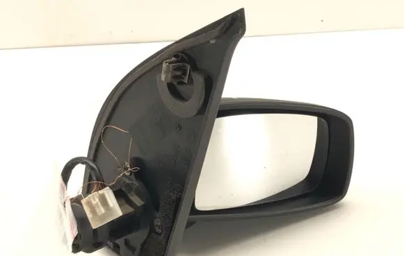 Front door electric wing mirror